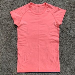 Lululemon swiftly tech t-shirt